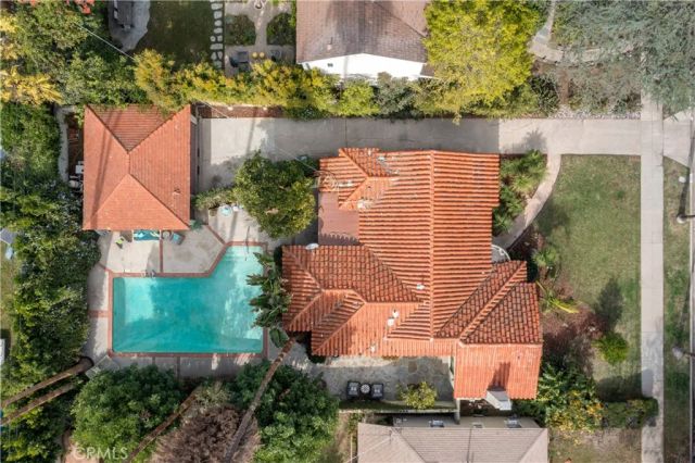 4225 Beeman Avenue, Studio City, CA 91604