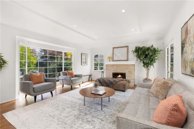 4225 Beeman Avenue, Studio City, CA 91604