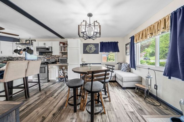 4768 Rolling Hills Road, Whitehall, PA 15236