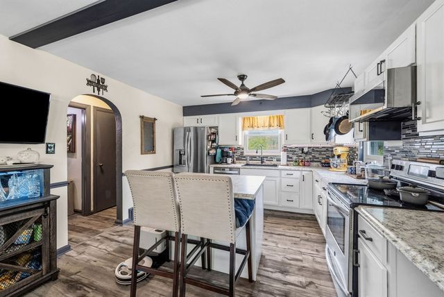 4768 Rolling Hills Road, Whitehall, PA 15236