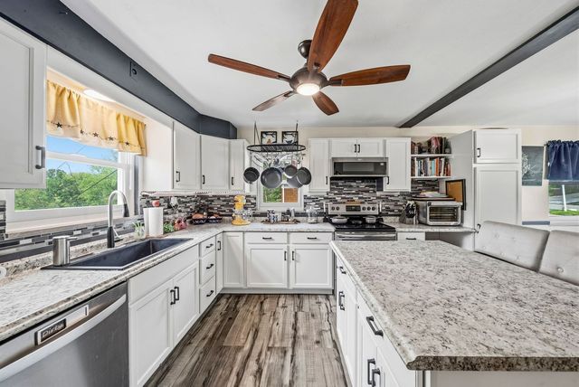 4768 Rolling Hills Road, Whitehall, PA 15236