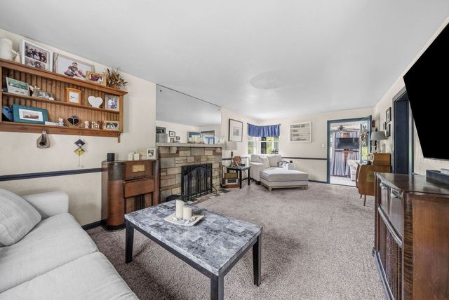 4768 Rolling Hills Road, Whitehall, PA 15236