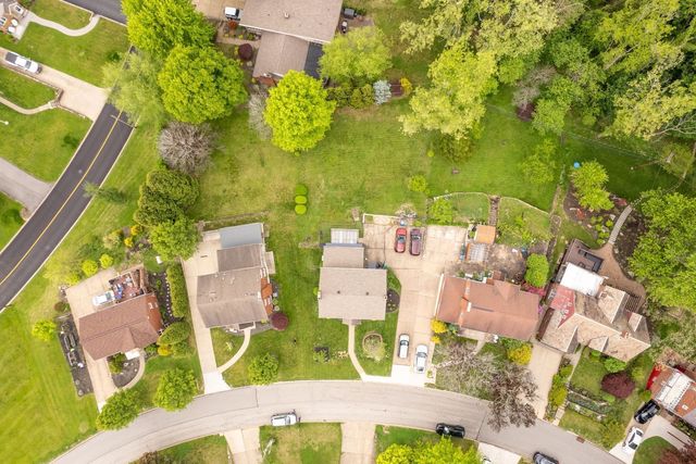 4768 Rolling Hills Road, Whitehall, PA 15236