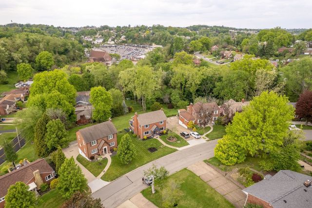 4768 Rolling Hills Road, Whitehall, PA 15236