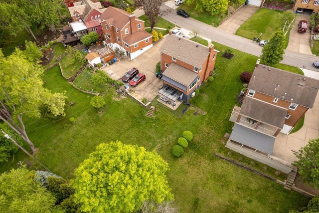 4768 Rolling Hills Road, Whitehall, PA 15236