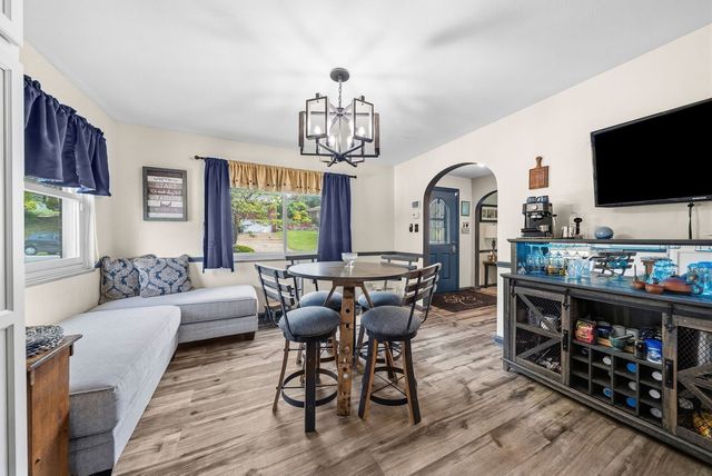 4768 Rolling Hills Road, Whitehall, PA 15236