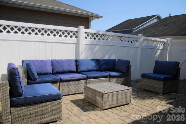 14020 Helen Benson Boulevard, Davidson, NC 28036