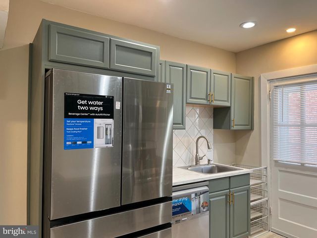 203 NASSAU PL, Norristown, PA 19401