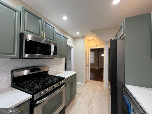 203 NASSAU PL, Norristown, PA 19401