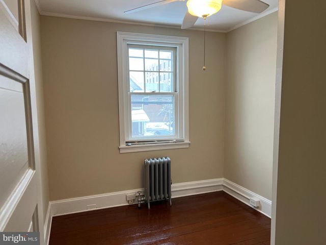 203 NASSAU PL, Norristown, PA 19401