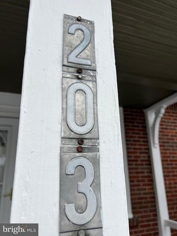 203 NASSAU PL, Norristown, PA 19401