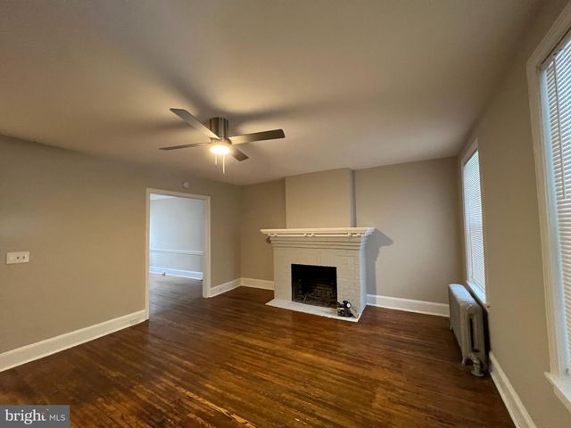 203 NASSAU PL, Norristown, PA 19401