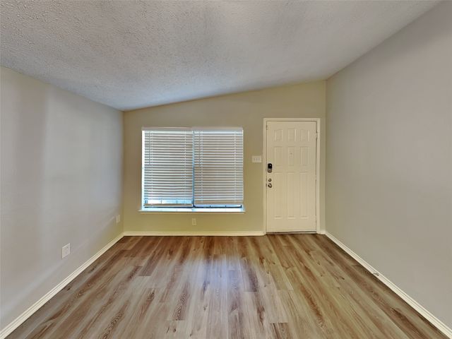 4931 Darrow Lane, Arlington, TX 76017