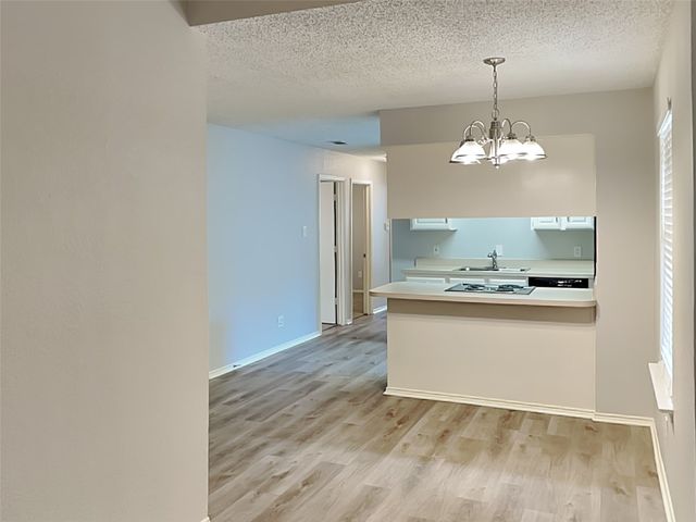 4931 Darrow Lane, Arlington, TX 76017