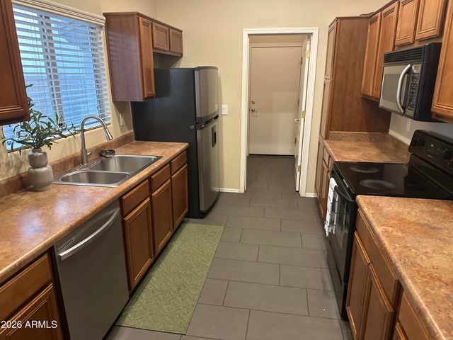 8009 W BECK Lane, Peoria, AZ 85382