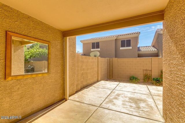 8009 W BECK Lane, Peoria, AZ 85382