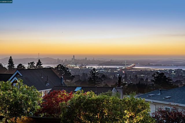 189 Florence Ave, Oakland, CA 94618