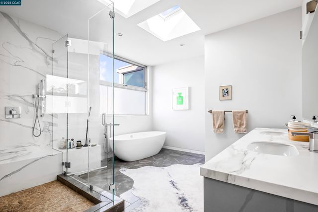 189 Florence Ave, Oakland, CA 94618