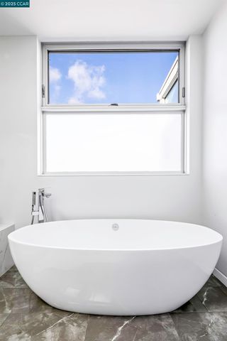 189 Florence Ave, Oakland, CA 94618