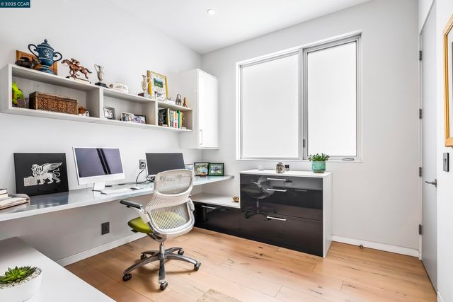 189 Florence Ave, Oakland, CA 94618