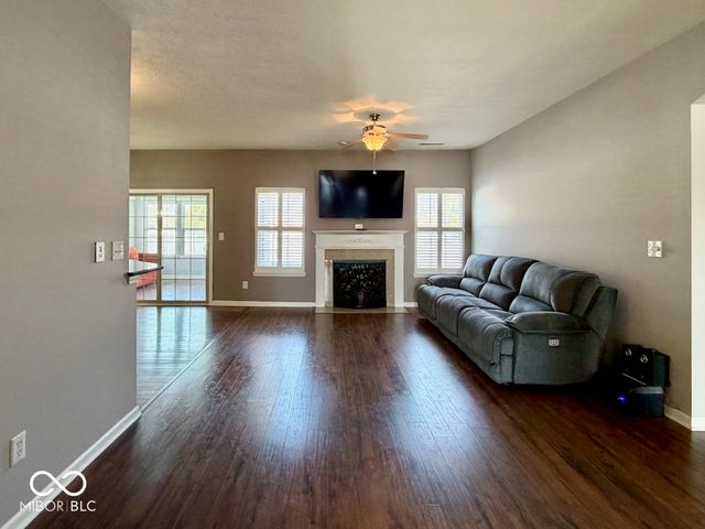 7612 Easy Place, Indianapolis, IN 46259