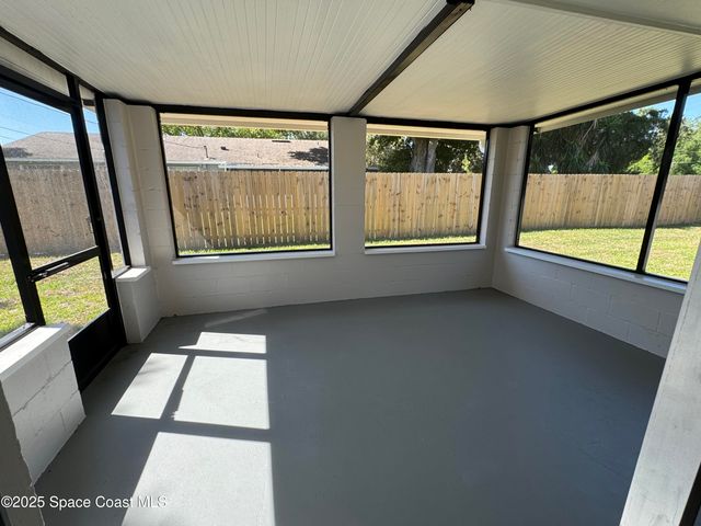 997 Beacon Road, Rockledge, FL 32955