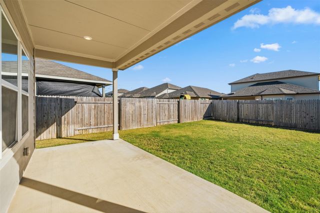 520 Loriner WAY, Liberty Hill, TX 78642