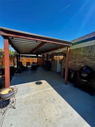 14813 Broadway Court, Oklahoma City, OK 73170