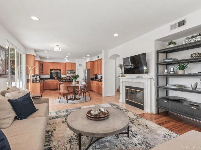 502 Kristen Court, Encinitas, CA 92024