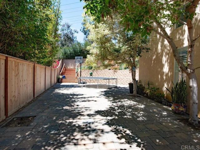 502 Kristen Court, Encinitas, CA 92024