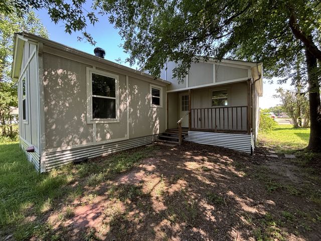 113 W Mt Vernon Street, Mabank, TX 75147