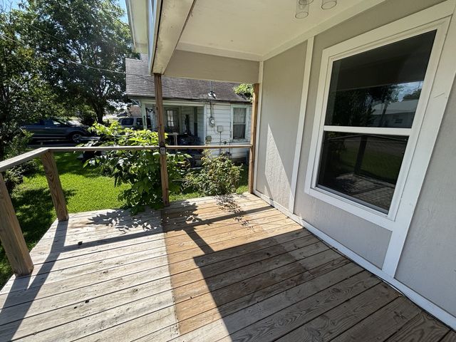 113 W Mt Vernon Street, Mabank, TX 75147