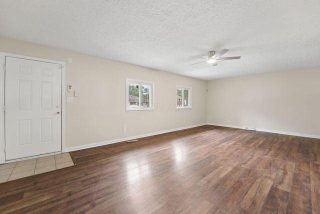 5084 Jameson Drive, Columbus, OH 43232
