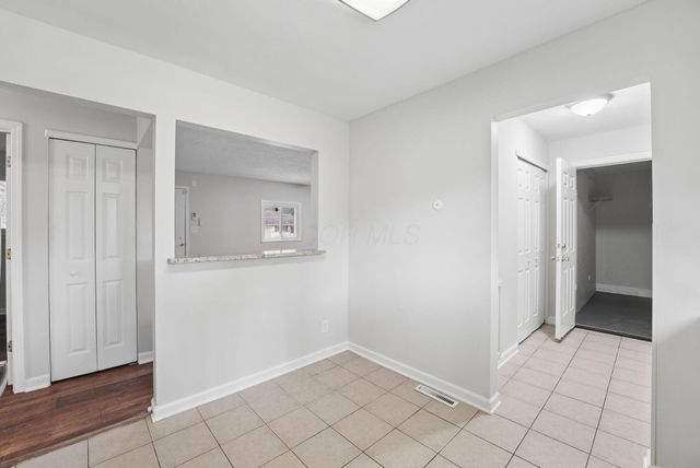 5084 Jameson Drive, Columbus, OH 43232