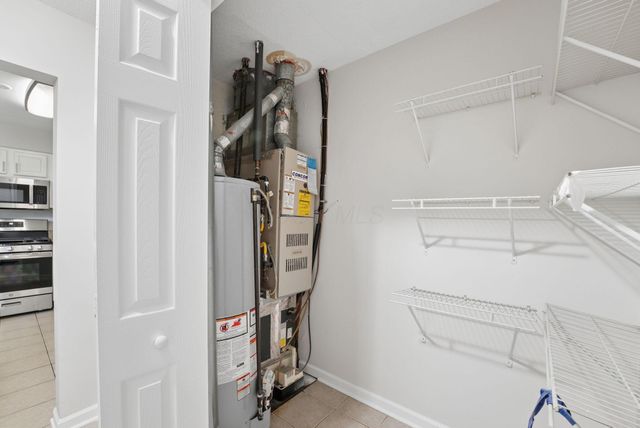 5084 Jameson Drive, Columbus, OH 43232