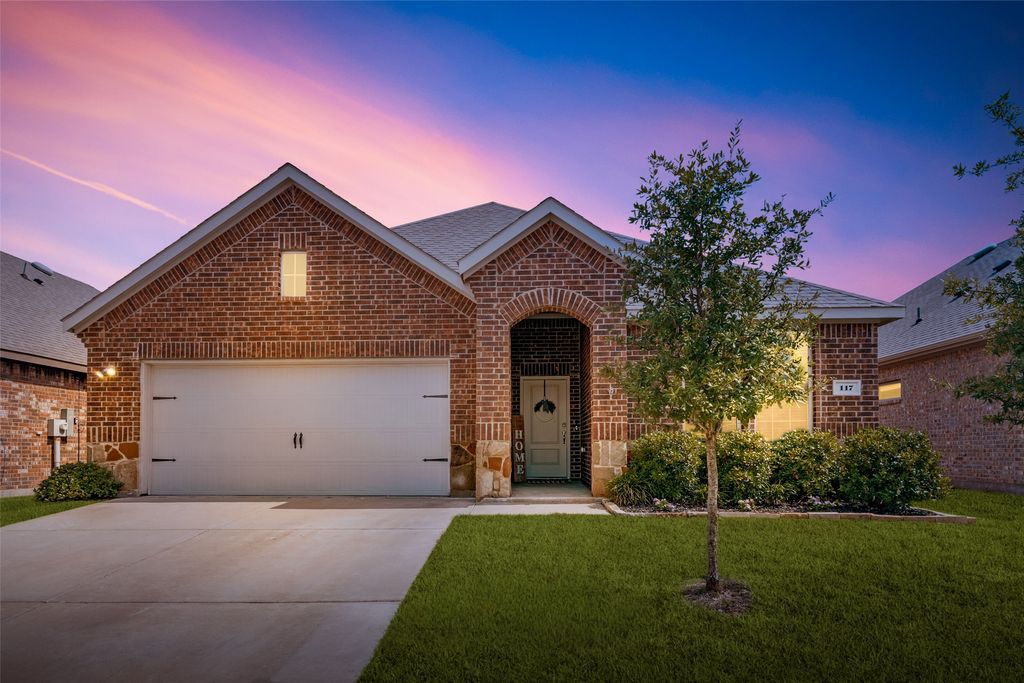117 Cottage Lane, Royse City, TX 75189