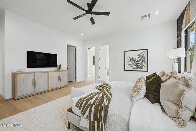 5101 E Laurel Lane, Scottsdale, AZ 85254