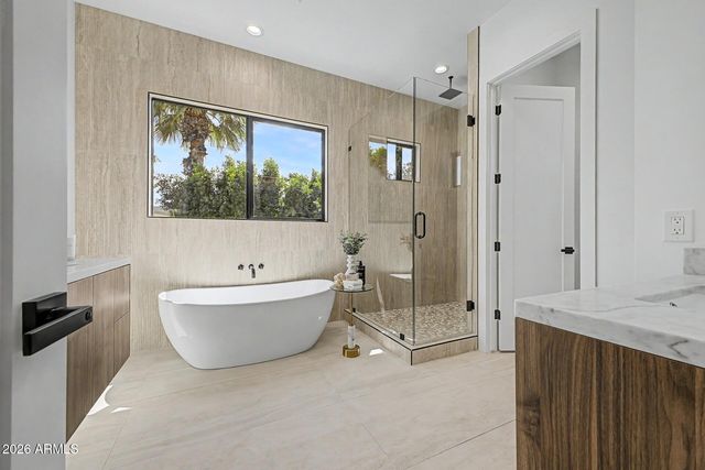 5101 E Laurel Lane, Scottsdale, AZ 85254