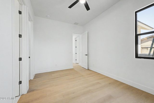 5101 E Laurel Lane, Scottsdale, AZ 85254