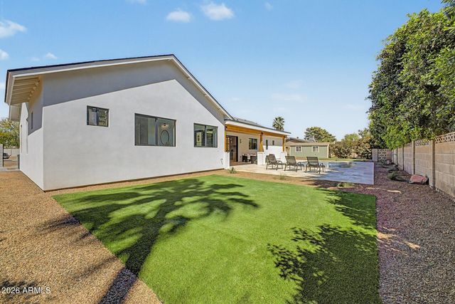 5101 E Laurel Lane, Scottsdale, AZ 85254