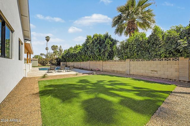 5101 E Laurel Lane, Scottsdale, AZ 85254