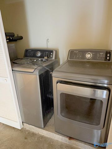 160 Lewis Lane, Madison, AL 35758