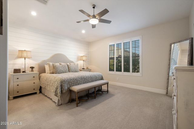 4422 E GRAND CANYON Drive, Chandler, AZ 85249