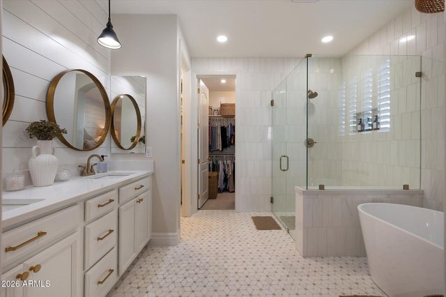 4422 E GRAND CANYON Drive, Chandler, AZ 85249