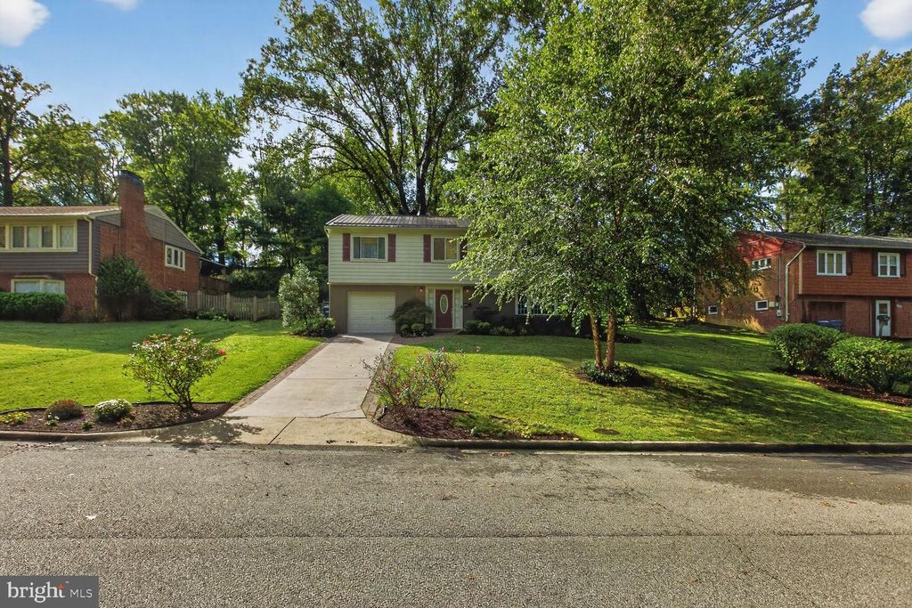 7507 ESSEX AVE, Springfield, VA 22150