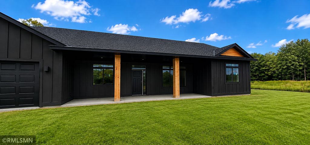 3074 317th Court NW, Cambridge, MN 55008 — photo 2