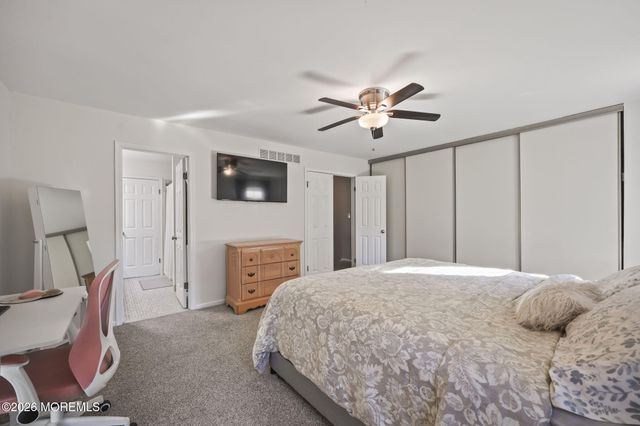 73 Holly Drive, Eatontown, NJ 07724