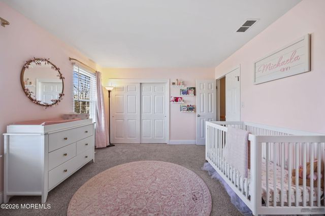 73 Holly Drive, Eatontown, NJ 07724