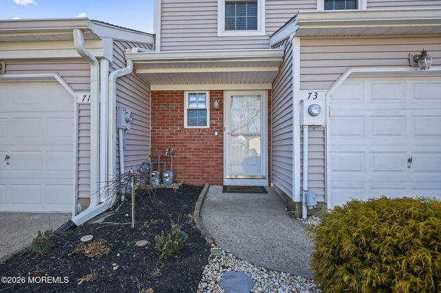 73 Holly Drive, Eatontown, NJ 07724