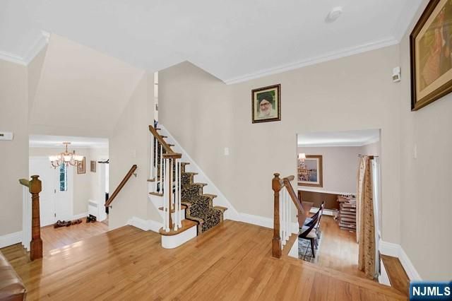 100 Lake Street, Upper Saddle River, NJ 07458